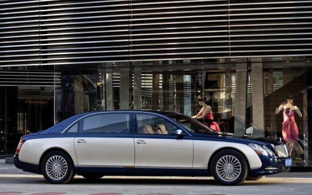 2011_Maybach_Modellpflege_Excellence_Refined_13