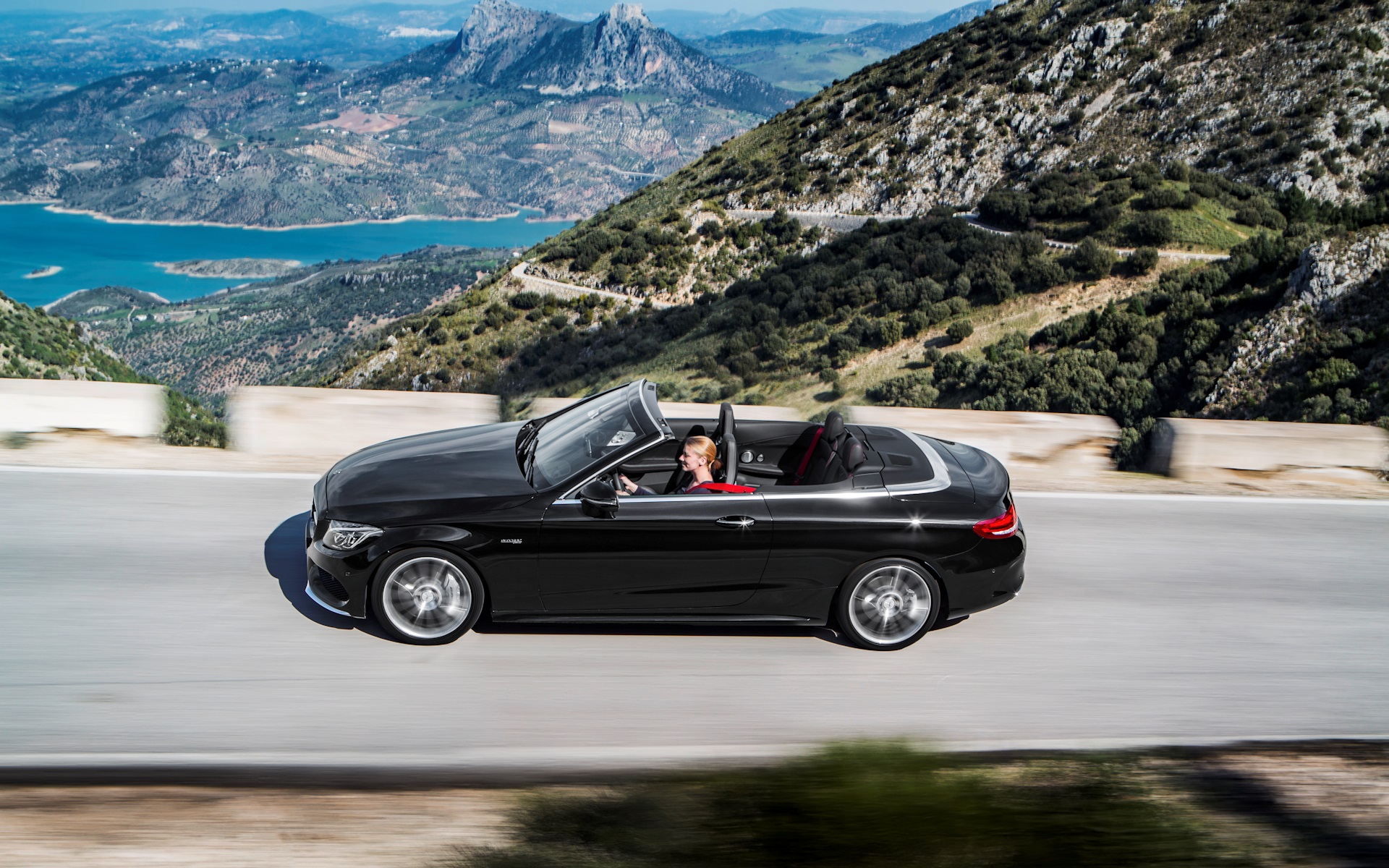 2015_a205_amg-c43_cabrio_2