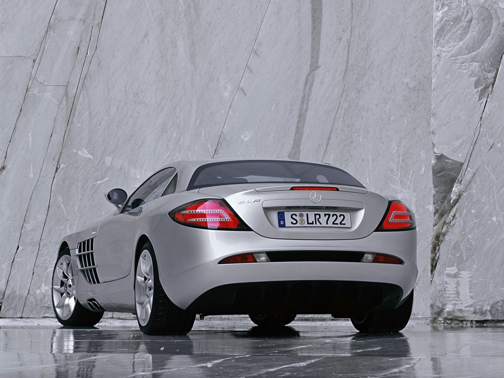 C199 McLaren SLR 08