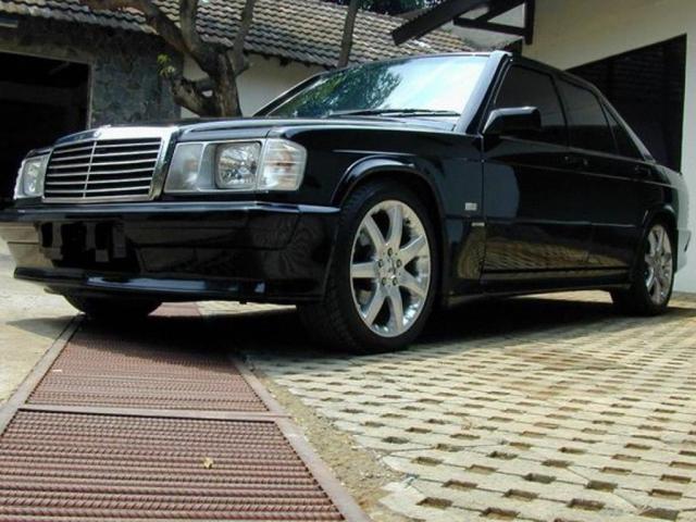 W201 16