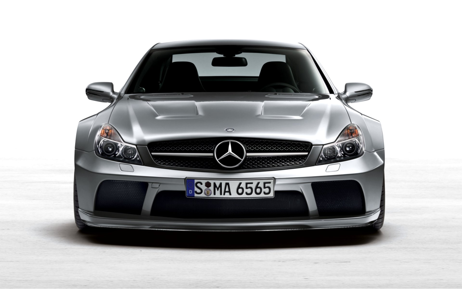 SL65_Black_Series_01