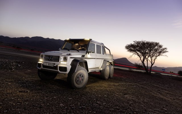 2013_g63amg6x6_5