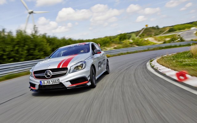 2013_a-class_176_a45amg_1