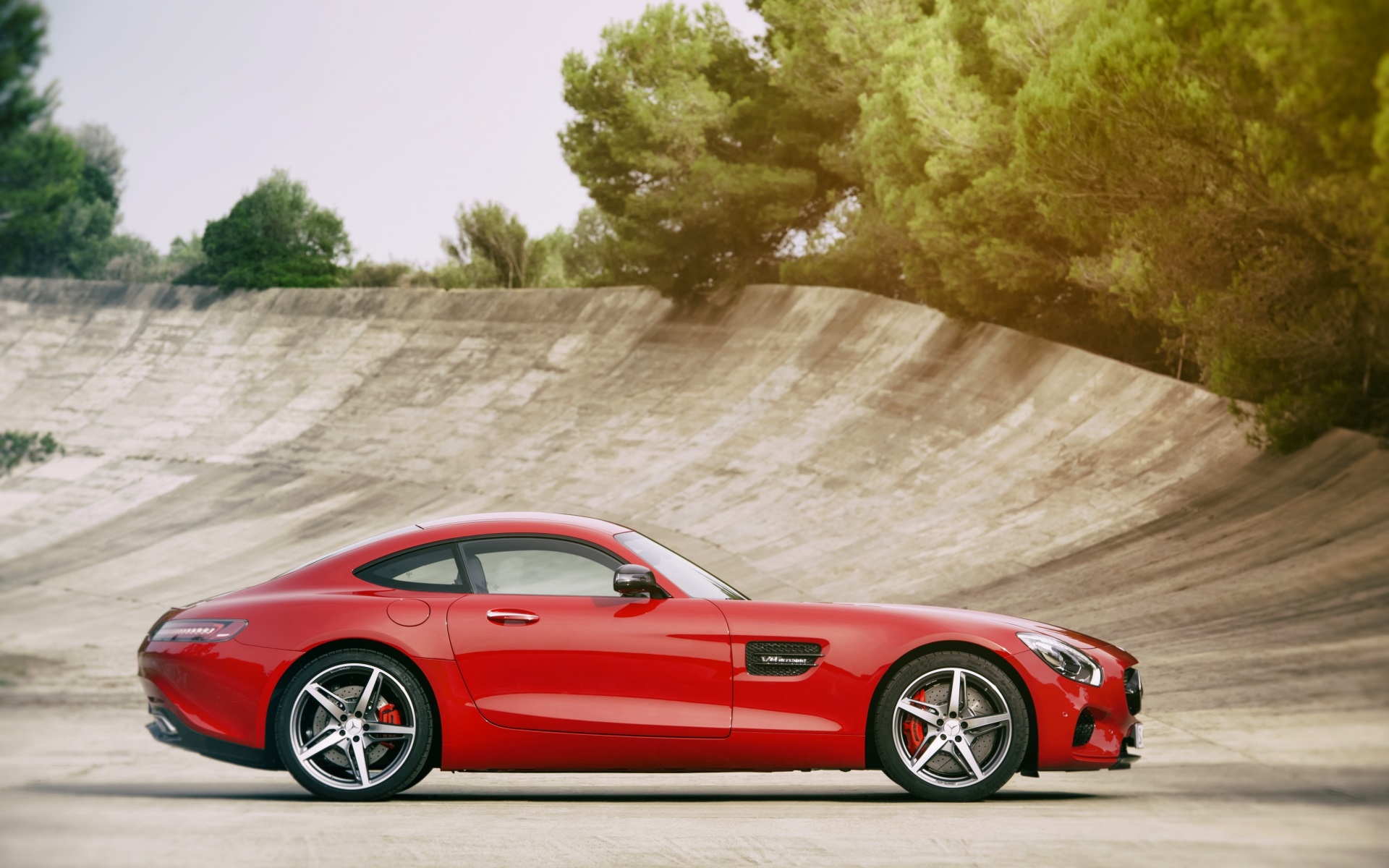 2014_amg-gt_3