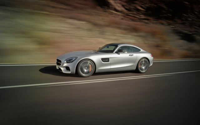 2014_amg-gt_14