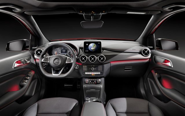 2014_b-class_w246_mopf_25_red_interieur