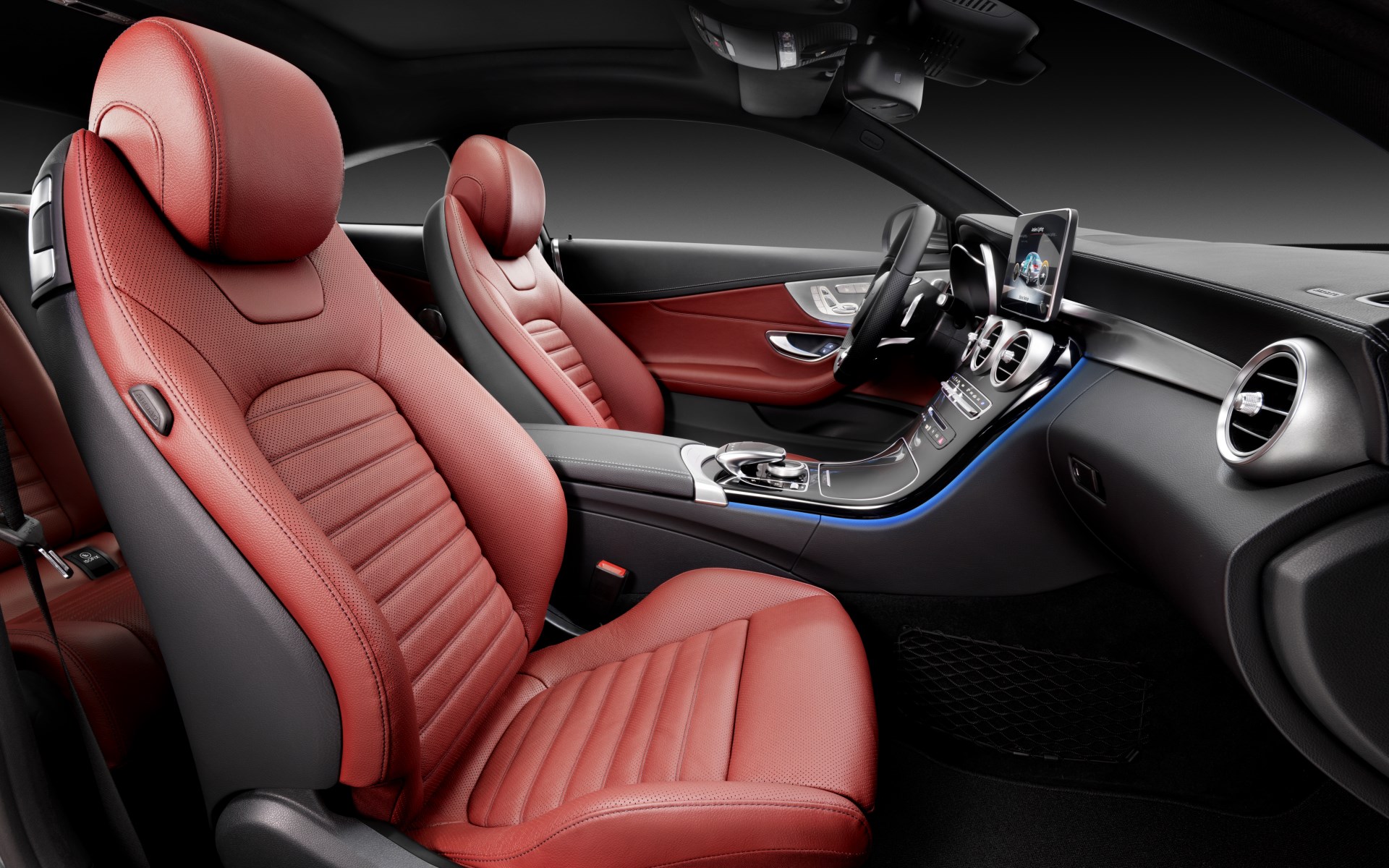 2015_c-class_coupe_c205_interieur_2