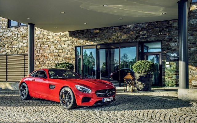 2015_amg-gt_1