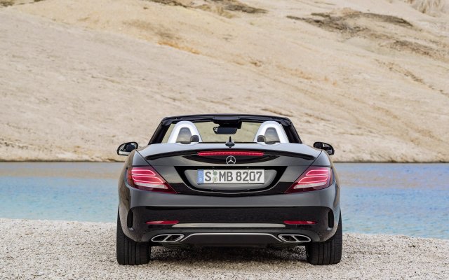 2016_amg-slc43_r172_8