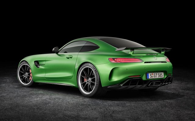 2016_190_amg-gt-r_16