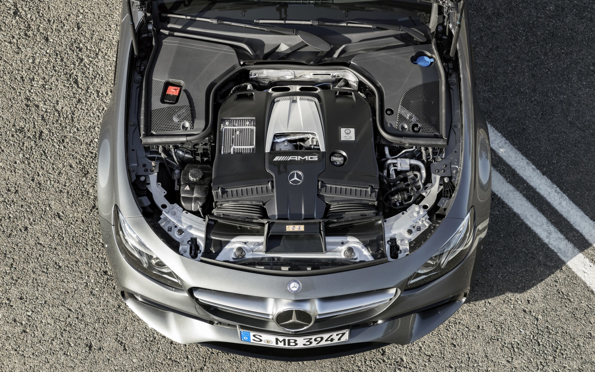 2017_w213_amg-e63_12_motor