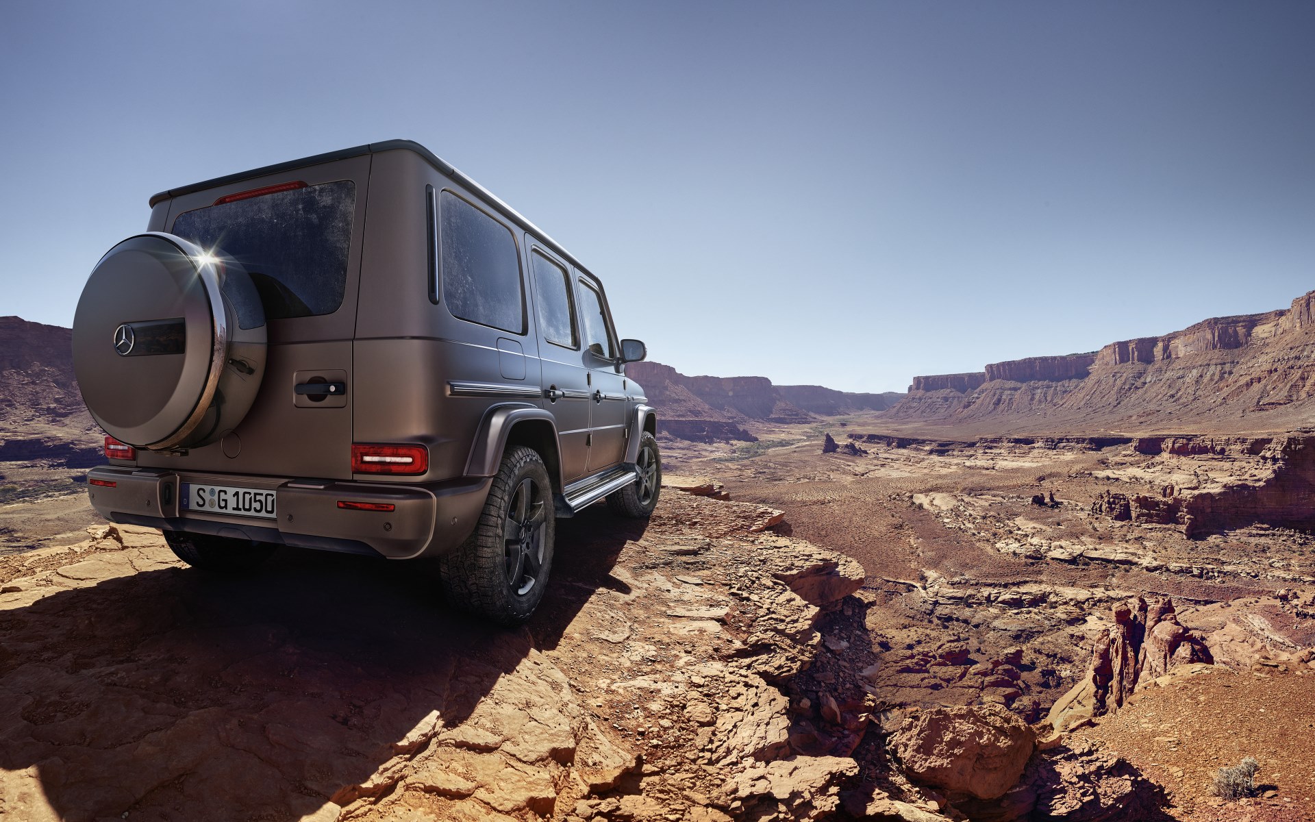 2018_g-class_g500_05