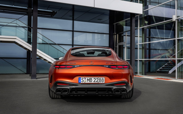 2024_c192_amg-gt-63se_8