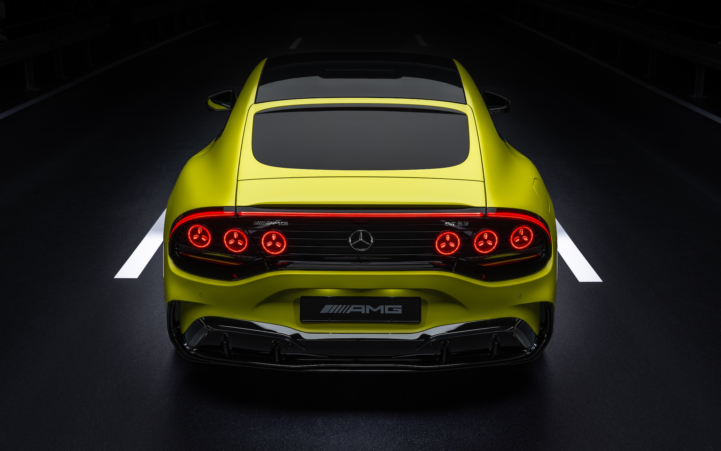 2026_amg-gt-4-door-coupe_c590_9