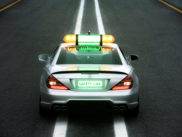 2008_F1_Safety_SL63_007